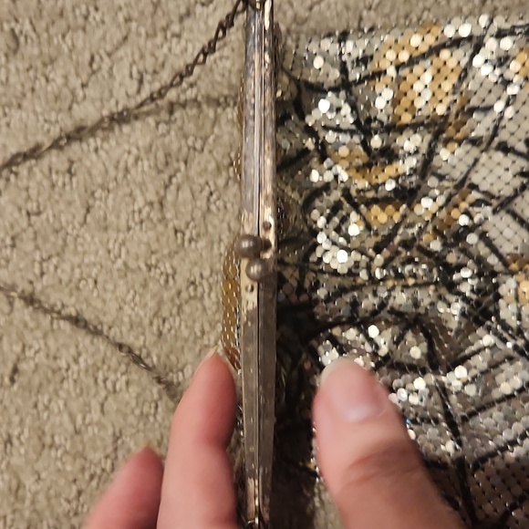 RARE WHITING & DAVIS Spiderweb Mesh Purse. TIKTOK FAMOUS - Picture 4 of 12